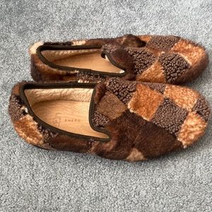 Brand new, never used Ugg slippers in a size 9
